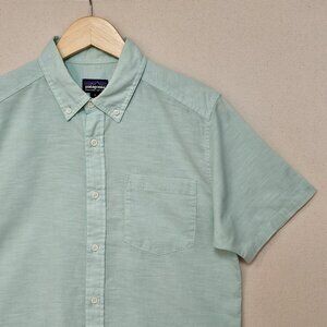 Patagonia SS Organic Cotton Lightweight Bluffside Button Down S